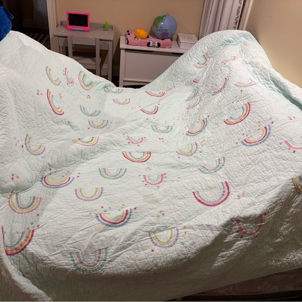 Pottery Barn Kids Green Quilted Bedding